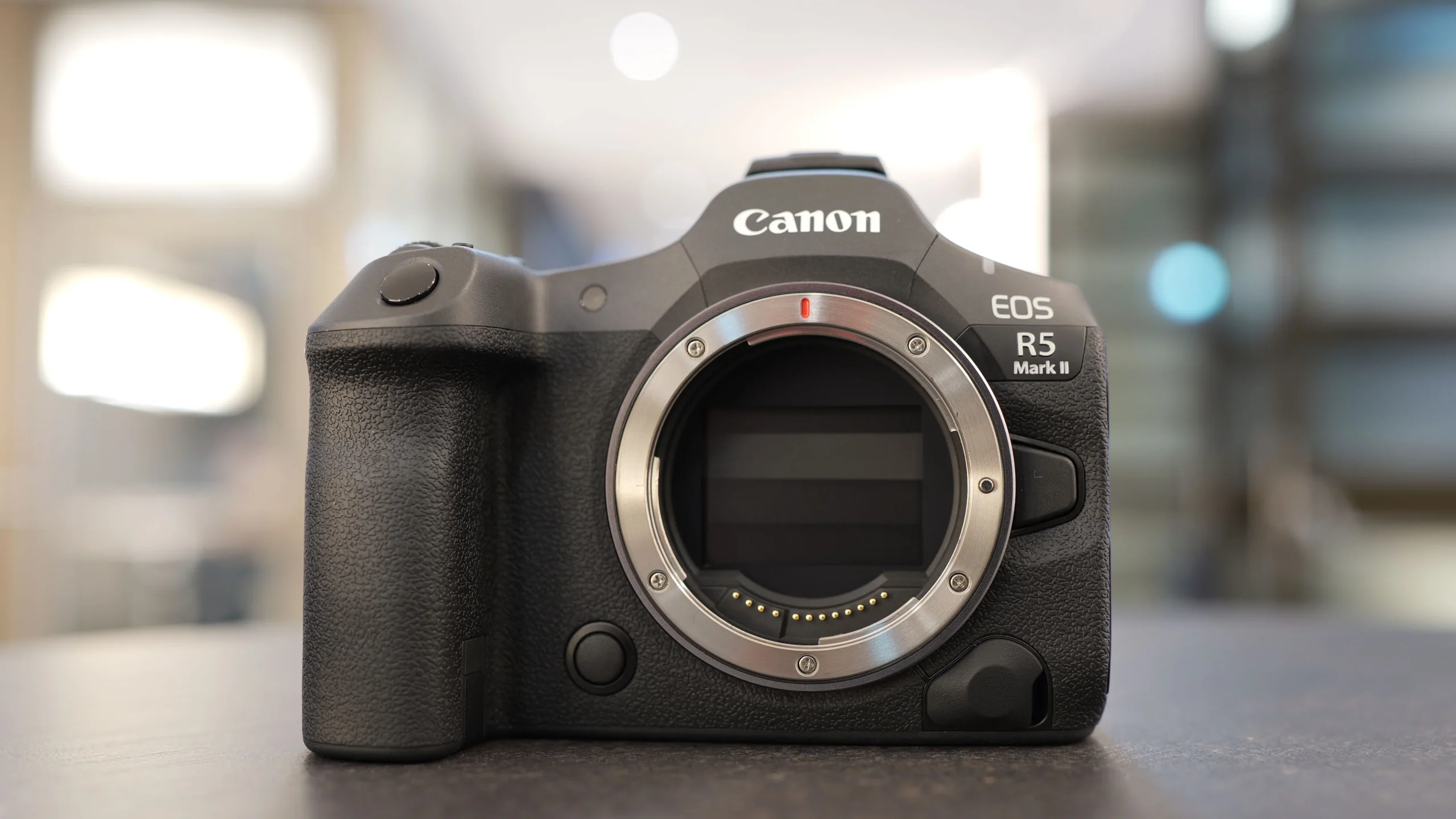  Canon R5 Mark II